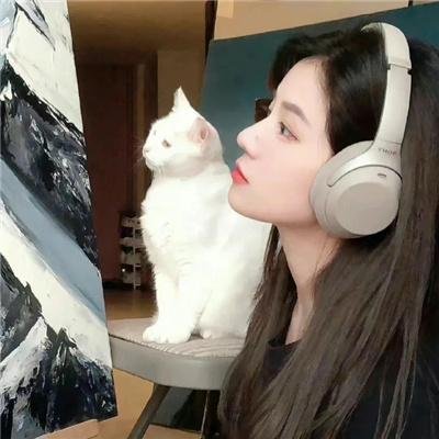 黄昏时分、牵着手